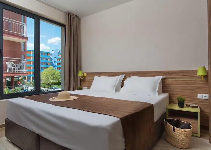 Tm Deluxe Located In Sunny Kompleks wypoczynkowy 3*