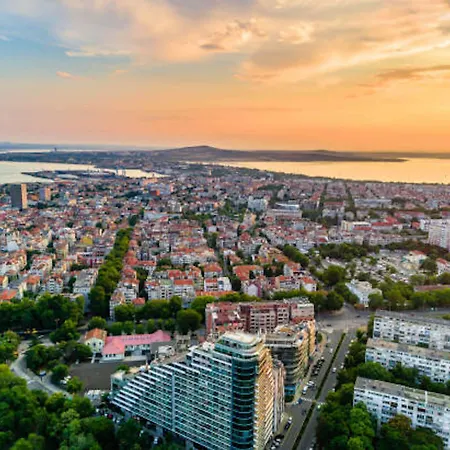 Tm Deluxe Located In Sunny 3* Napospart