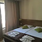 Tm Deluxe Located In Sunny Village de vacances Slantchev Briag